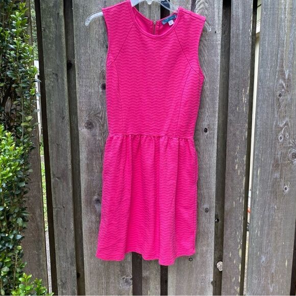 Pim & Larkin Sleeveless Sheath Dress Barbie Pink Size Small - Picture 1 of 5